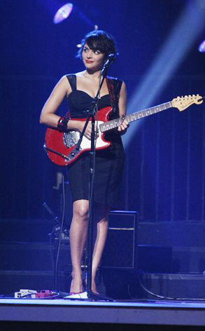 Norah Jones, Dancing with the Stars Performances, DWTS Norah Jones, Dancing with the Stars Performances, DWTS